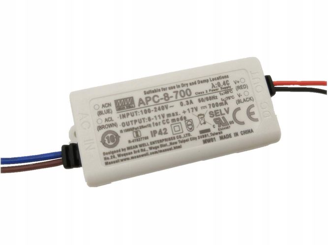 AC-DC Одновыводной светодиодный драйвер постоянного тока (CC); выход 0.7A при 5-11Vdc APC-8-700