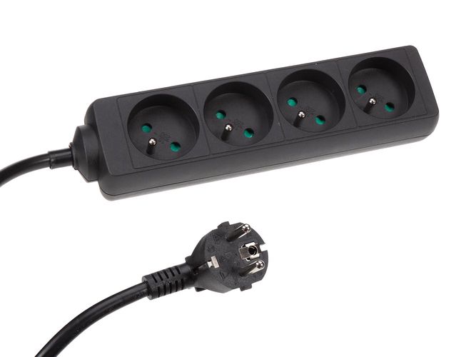 4-WAY SOCKET-OUTLET - 1.5 m CABLE - BLACK - FRENCH SOCKET EB4BLN