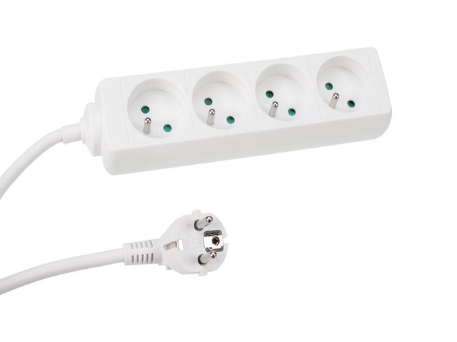 4-WAY SOCKET-OUTLET - 1.5 m CABLE - WHITE - FRENCH SOCKET EB4N