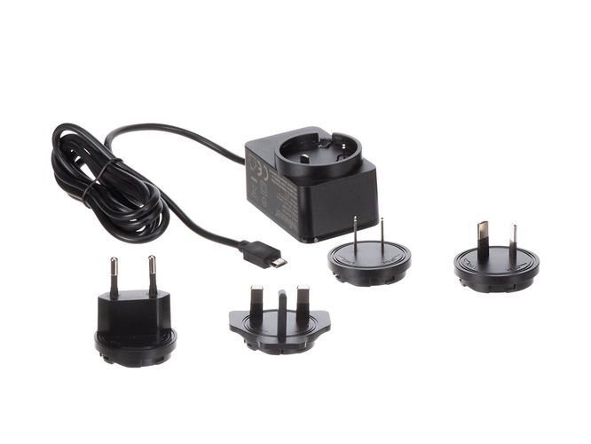UNIVERSAL CHARGER WITH MICRO-USB CONNECTOR - 5 VDC - 2.5 A with 4 travel plugs PSSEUSB38BT 5410329704995
