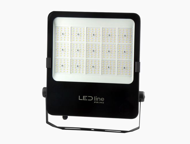 LED prožektors FLUX, 230Vac, 150W, 21 000lm, 140lm/W, 4000K, IP66, 120°. 200647 5905378200647
