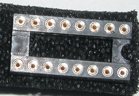 Ligzda mikroshēmai DIP16 IC/16G-F