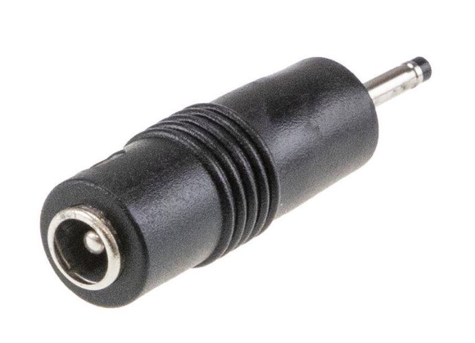 Spraudnis no 2.1x5.5x11mm į 0.7x2.35x11mm DC PLUG-P1J-P3A