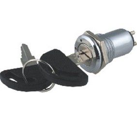 Slēdzis ar atslēgu, trīs pozīcijas (OFF-ON-ON) KS36