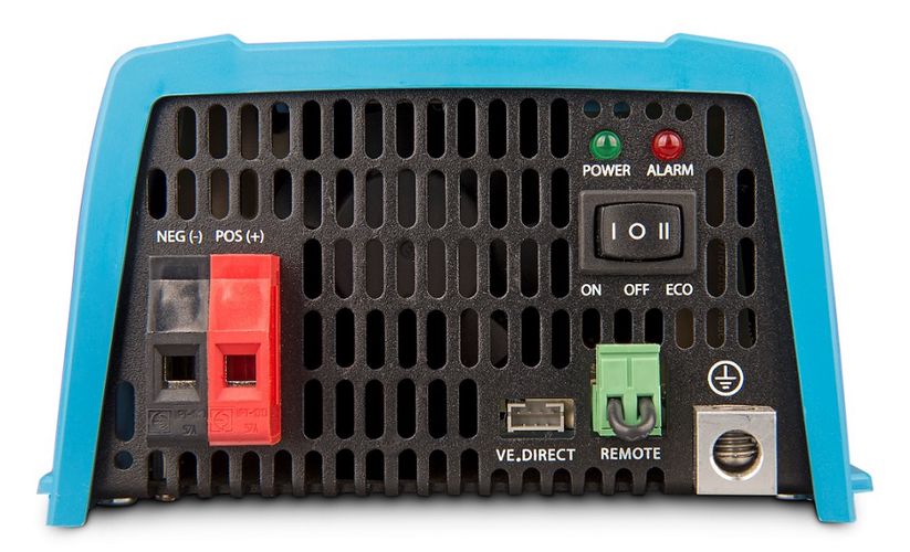 Automašīnas sprieguma pārveidotājs 12Vdc/230Vac 300W(700W) ar sinusoidālu izejas spriegumu PIN121371200 8719076045366