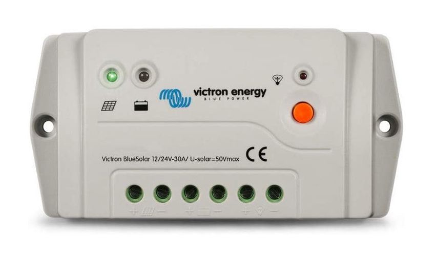 Uzlādes kontrolieris BlueSolar PWM-Pro 12/24V-30A SCC010030010 8719076025399