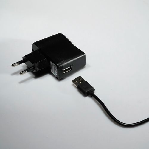 Uzlādējams galvas lukturis ar 20W LED, gaismas fokuss, powerbank funkcija TS-1199 5901698507428