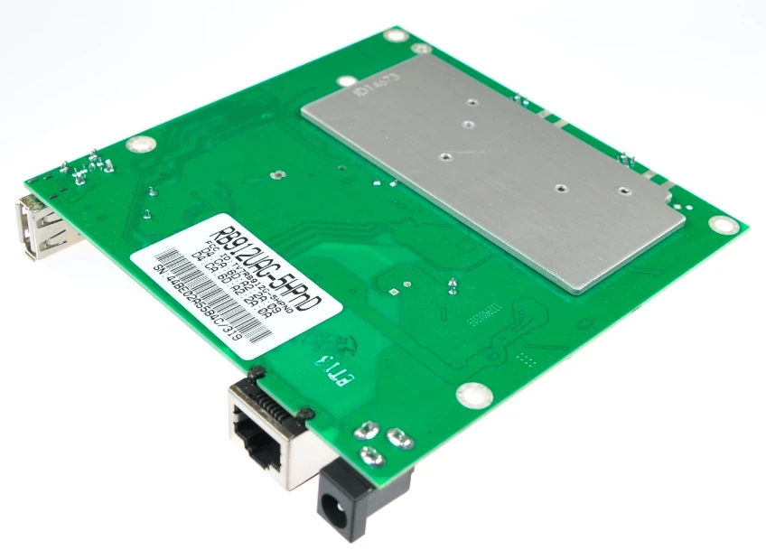 MikroTik RB912UAG-5HPnD | WiFi Router | 5GHz, 1x RJ45 1000Mb/s, 1x miniPCIe, MIKROTIK RB912UAG-5HPND 4752224000729
