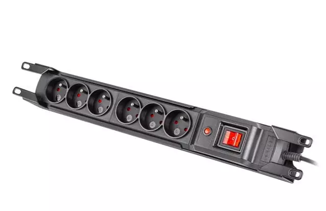 Armac M6 Rack 19" | Power strip | anti-surge system, 6 sockets, 5m cable, black, ARMAC MULTI M6 RACK 5M BLACK 5904722197428