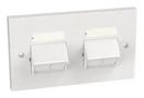 SLOPED SHUTTERED FACEPLATE, 4PORT, WHT NKUKS4SAW-2G