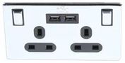 SWITCHED SKT 2G 2XUSB BLK NICKEL S-LESS PELB1144