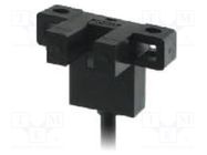 Sensor: photoelectric; Range: 5mm; NPN; DARK-ON,LIGHT-ON OMRON