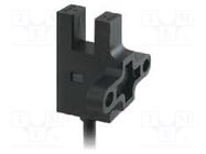 Sensor: photoelectric; Range: 5mm; PNP; DARK-ON,LIGHT-ON OMRON