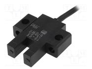 Sensor: photoelectric; Range: 5mm; NPN; DARK-ON,LIGHT-ON OMRON