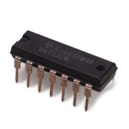 PRECISION VOLTAGE REGULATOR