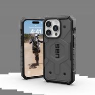 UAG Pathfinder MagSafe case for iPhone 15 Pro - silver, UAG