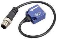 INDUCTIVE PROXIMITY SENSOR, 10MM, 24V