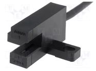 Sensor: photoelectric; Range: 5mm; NPN; DARK-ON,LIGHT-ON; 1m OMRON
