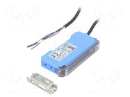 Sensor: optical fiber amplifier; PNP; IP50; Connection: cables; 2m SICK