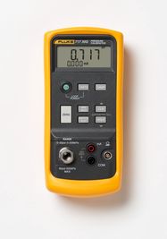 Pressure Calibrator (103.4 bar), Fluke