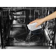 M2GCP600 Clean & Care 3-in-1 for washing machines and dishwashers - 6 sachets