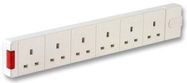 TRAILING SOCKET, 6WAY, WHITE