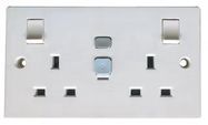 SWITCHED SOCKET 2 GANG RCD