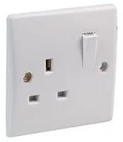 SINGLE SWITCH SOCKET DP CURVE