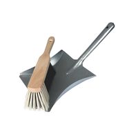 METAL DUST PAN WITH BRUSH